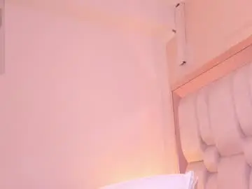 Chaturbate Private Sex Chat of _curly_girl_