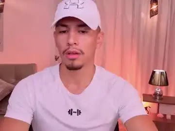 Chaturbate Sex Chat of aaron_belle