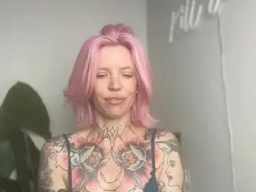 Chaturbate Watch Live Sex Cams of kittjones33