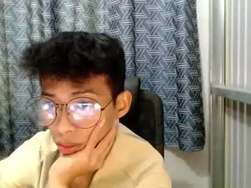 Chaturbate Live Porn of urhotfuckingcockxx
