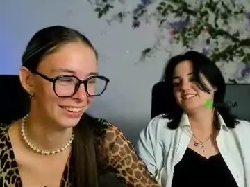 Chaturbate Adult Video Chat of lia_dream_
