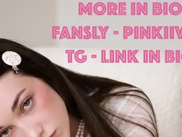 Chaturbate Live Sex of avelineee