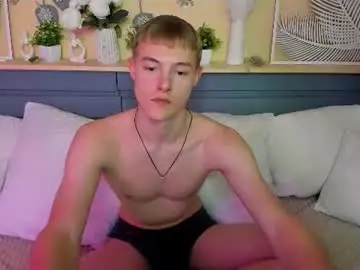 Chaturbate Live Sex of darwin_green
