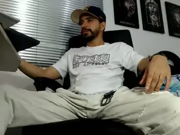 Chaturbate Free Porn Cam of kratoswolf
