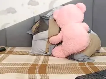 Chaturbate Free Porn Cam of lovellykitty_1