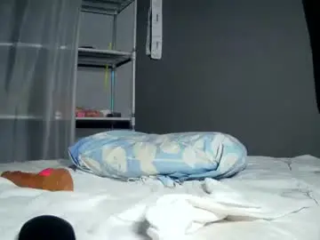 Chaturbate Live Sex Cam of luvu4everxxx