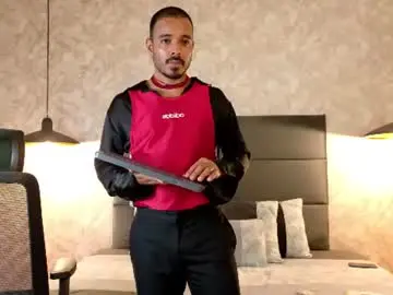 Chaturbate Live Sex Cam of miguelsanfrancisco