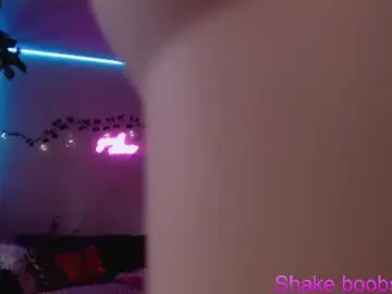 Chaturbate Live Sex Cam of molly__percocet13
