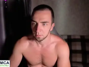 Chaturbate Nude Webcam of your_new_boyfriend17