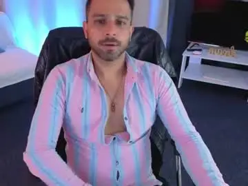 Chaturbate Live Sex of ryannsteel