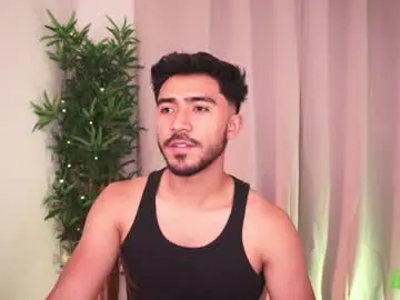 Chaturbate Sex Cam of damon_frost