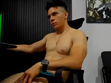 Chaturbate Sex Cam of juliansexxx16