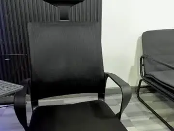 Chaturbate Adult Video Chat of juliansexxx16