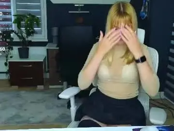 Chaturbate Live Porn of karinadeniss