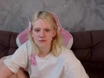 Chaturbate Free Porn Cam of lilly_jhonas