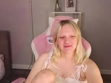 Chaturbate Adult Webcam of lilly_jhonas