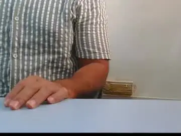 Chaturbate Live Sex Cam of mallualex