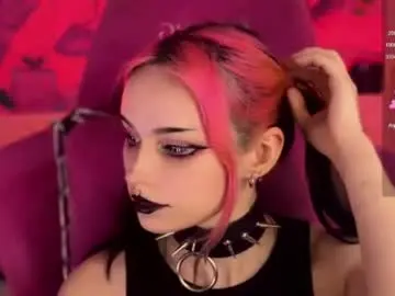 Chaturbate Free Live Porn of pineapple_dope
