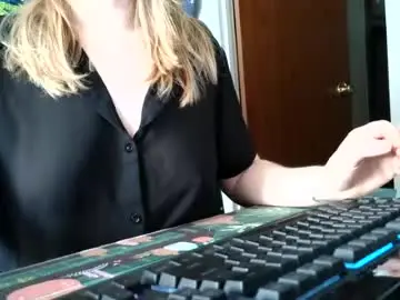 Chaturbate Sex Cam of sarahpmummy
