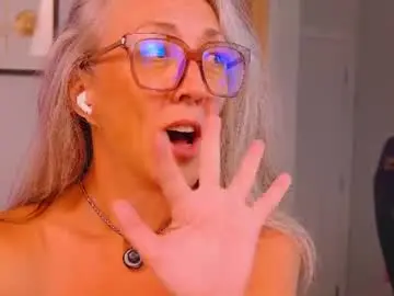 Chaturbate Best live sex cam show of sunnie_dayz