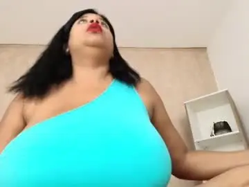 Chaturbate Best live sex cam show of ciarabenet_