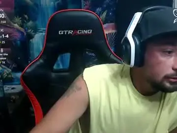 Chaturbate Live Porn of yobleez