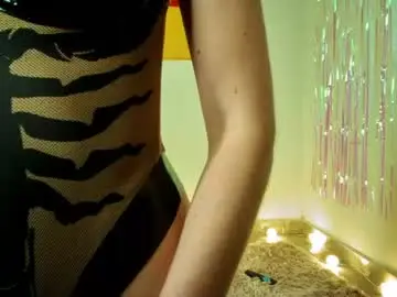 Chaturbate Live Sex Cam of allisson_rose