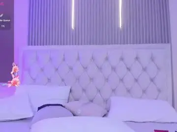 Chaturbate Live Sex Cam of stefani_condya