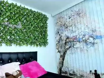 Chaturbate Live Porn of violetta_lancaster