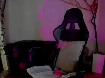 Chaturbate Adult Webcam of lindsay_khaleesi
