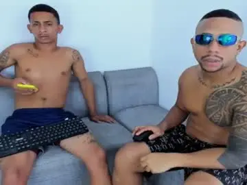 Chaturbate Best live sex cam show of masters_latins