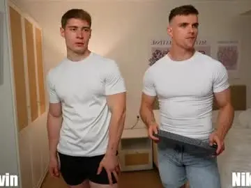 Chaturbate Live Porn of nik_sharp