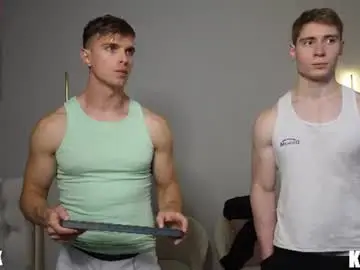 Chaturbate Live Porn of nik_sharp