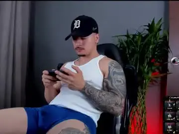 Chaturbate Adult Video Chat of boyc02_