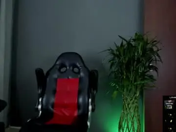 Chaturbate Sex Cam of boyc02_