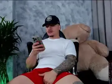 Chaturbate Best live sex cam show of boyc02_