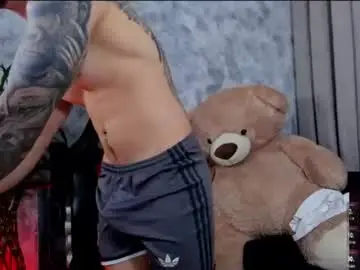 Chaturbate Free Porn Cam of boyc02_