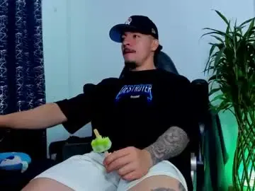 Chaturbate Live Sex of boyc02_