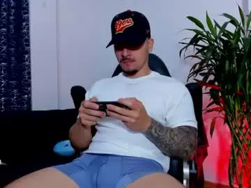Chaturbate Sex Chat of boyc02_