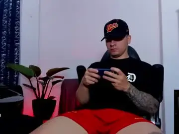 Chaturbate Adult Webcams of boyc02_