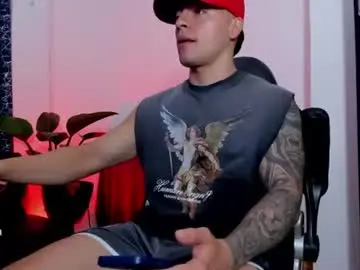 Chaturbate Live Sex Cam of boyc02_