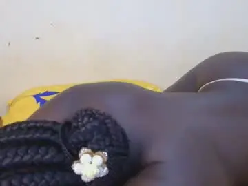 Chaturbate Live Sex Cam of divineassgoddess
