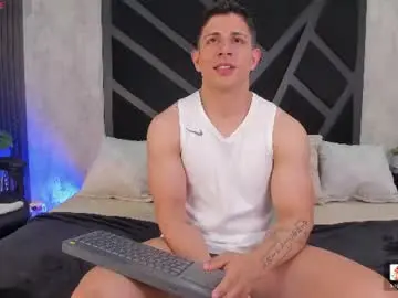 Chaturbate Sex Cam of johan_williams_07