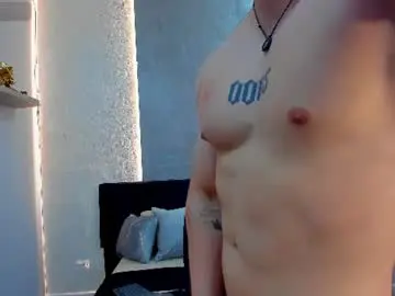 Chaturbate Watch Live Sex Cams of johan_williams_07