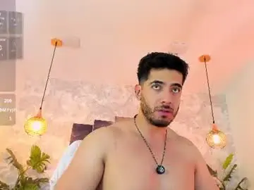 Chaturbate Best live sex cam show of nate_franco