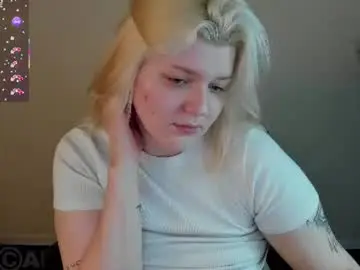 Chaturbate Nude Webcam of polly__mayer