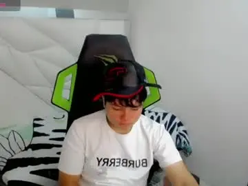 Chaturbate Sex Cam of tommy_cotton