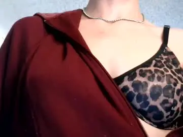 Chaturbate Live Porn of allyoursss1212