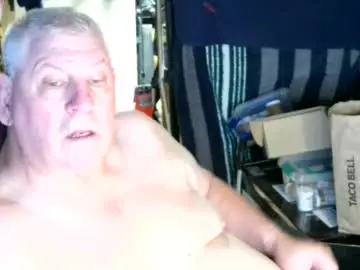 Chaturbate Free Porn Cam of canoelicker69