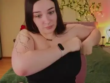 Chaturbate Best live sex cam show of iwi_wi_wi